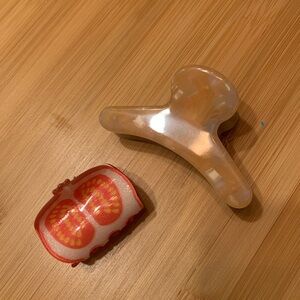 Pair of cute hair clips / hair claws